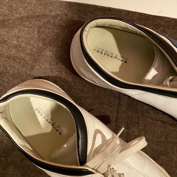 🌳 Versace shoes - Picture 3 of 5